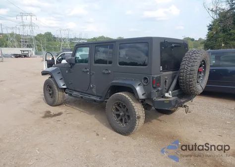 2012 Jeep Wrangler Unlimited Sport z USA, uszkodzony, nr VIN 1C4BJWDG4CL201371